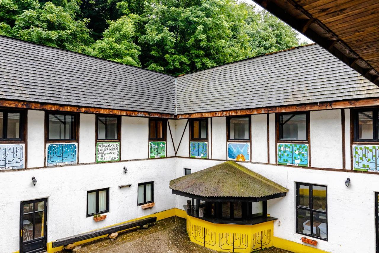 Pensiunea Hanul Oierului Bran (Brasov) Exterior photo
