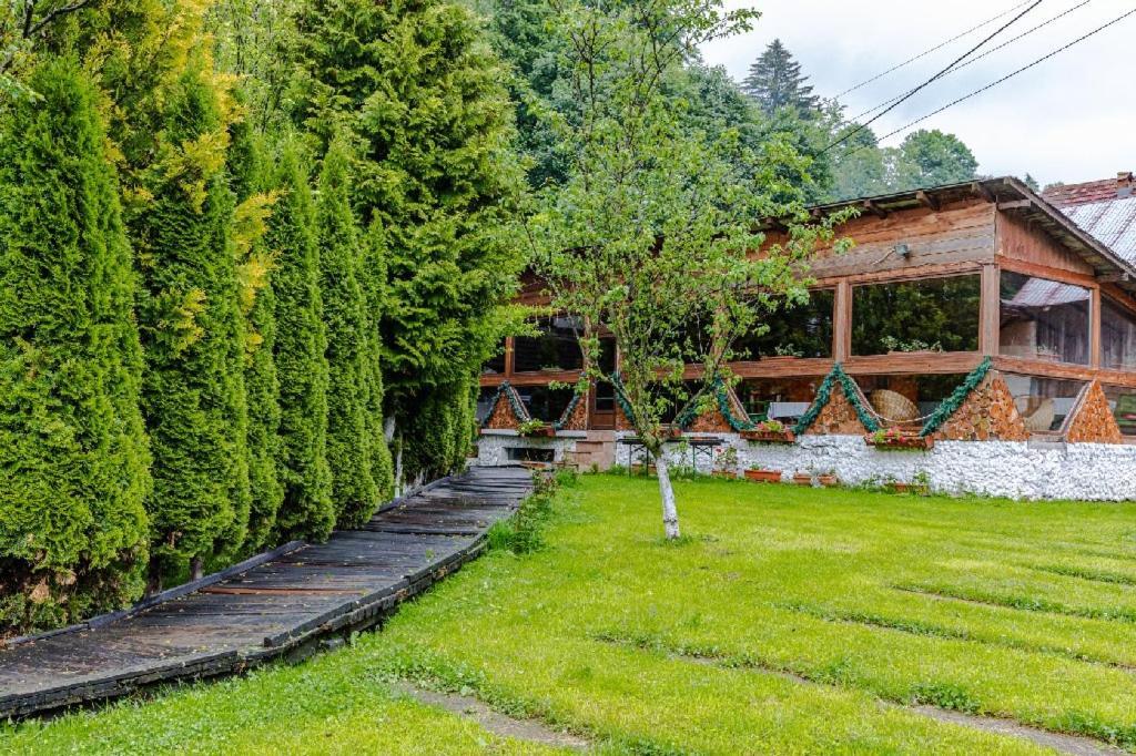 Pensiunea Hanul Oierului Bran (Brasov) Exterior photo