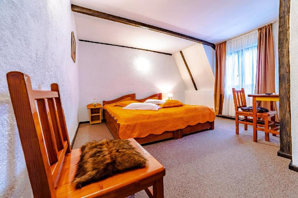Pensiunea Hanul Oierului Bran (Brasov) Exterior photo